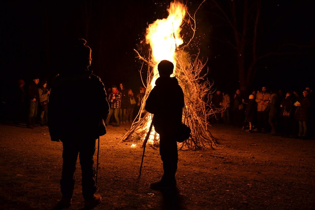 Participants around a Saint Joseph’s Day bonfire in Italy in 2015.